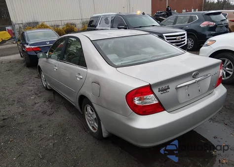 2003 Toyota Camry Le V6 from USA, damaged, VIN 4T1BF32KX3U547924